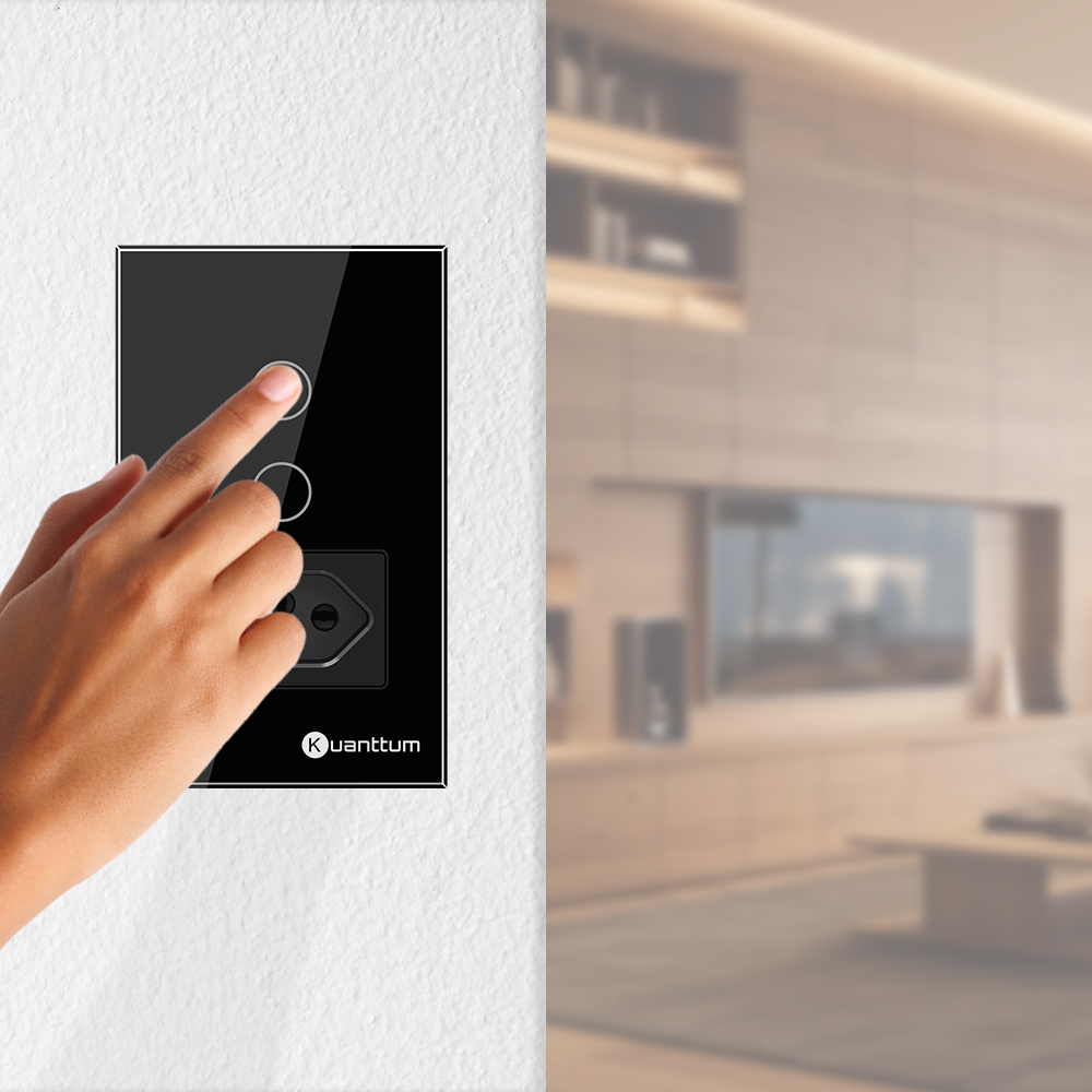 Interruptor Touch 2 Botões Com Tomada Wi-fi Kuanttum TK1012P