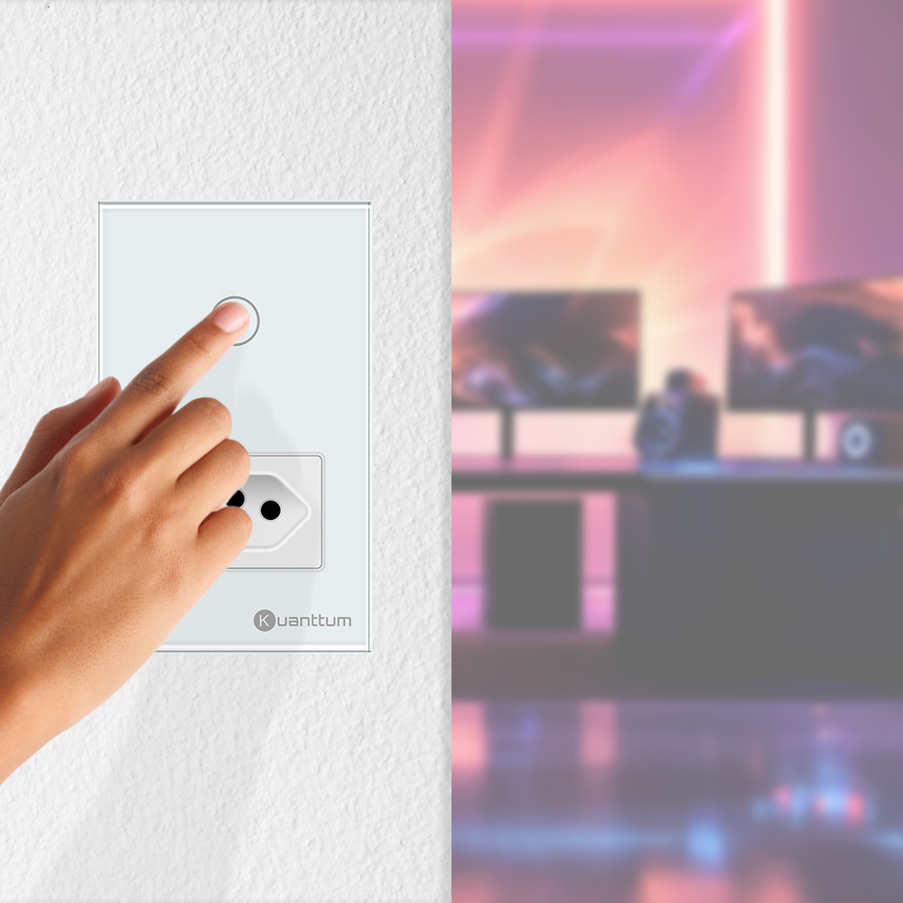 Interruptor Touch Inteligente Com Tomada Wi-Fi Kuanttum TK1011B