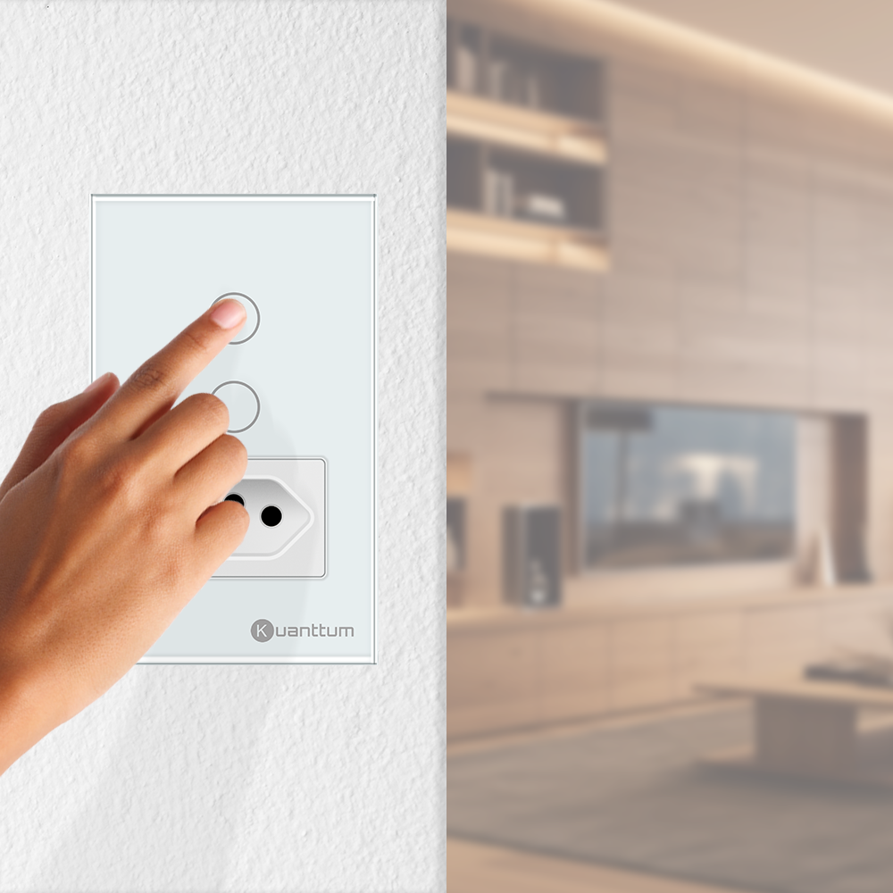 Interruptor Touch 2 Botões Com Tomada Wi-fi Kuanttum TK1012B